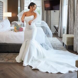 Wedding dress for sale